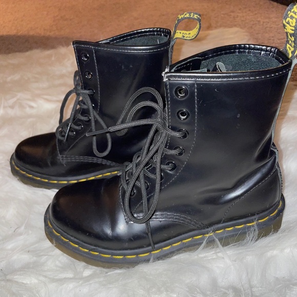 black lace up boots doc martens